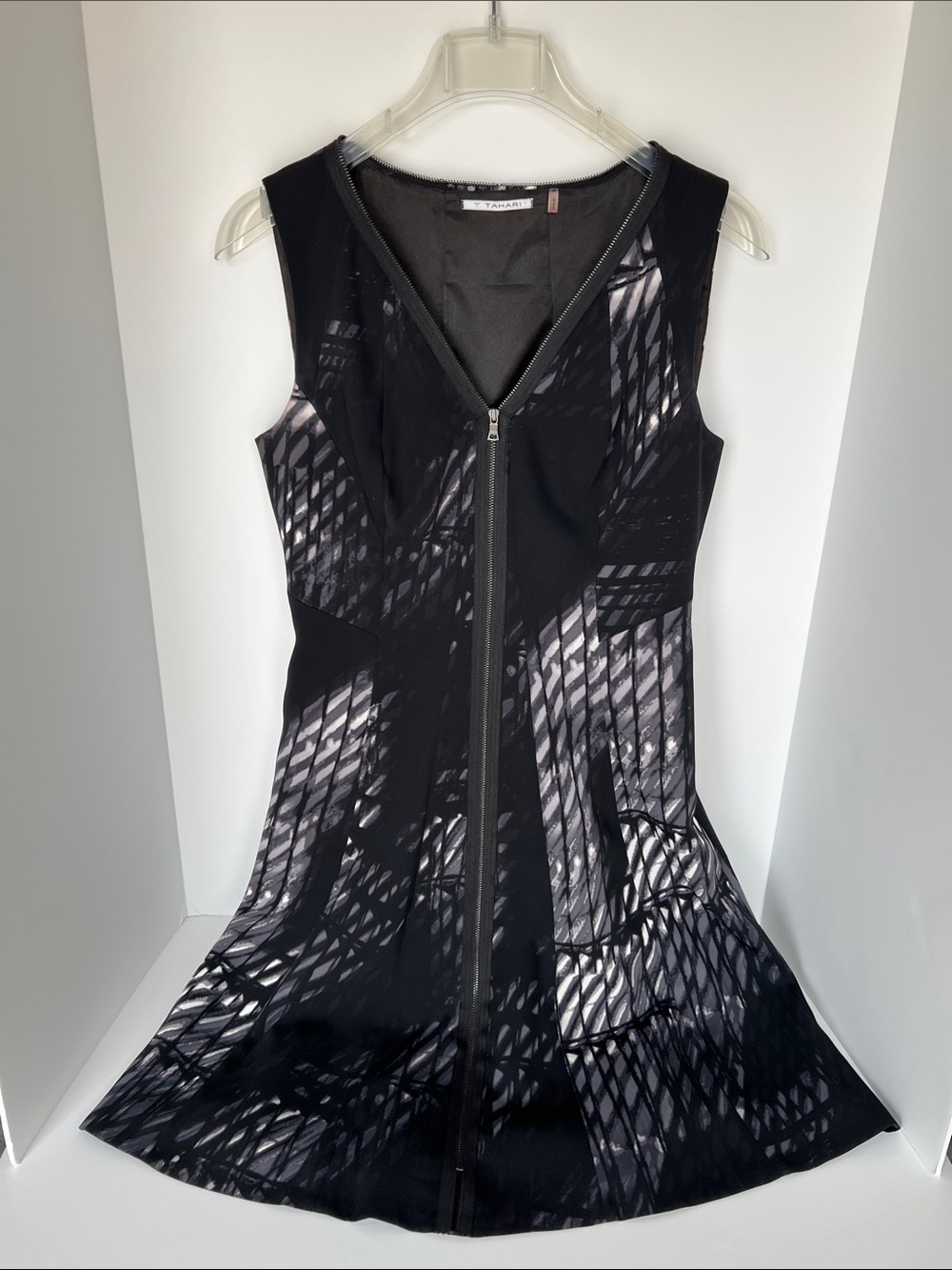 Tahari Black & Gray Sleeveless Zip-Front A-Line Midi Dress